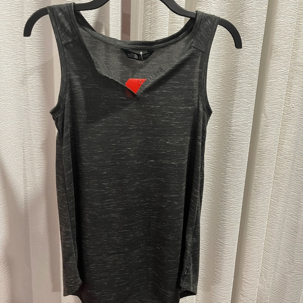 Workout Gym North Face Active V-neck Women’s Tank Top X Small XS NWT